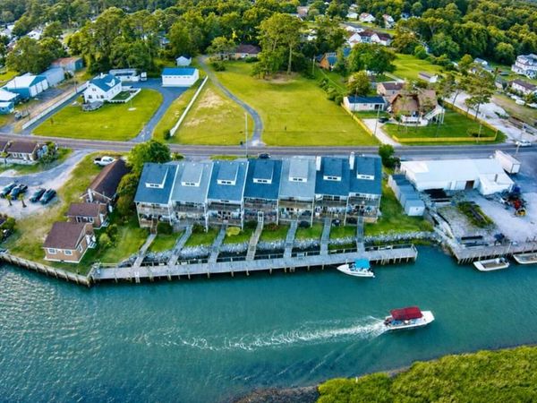 7550 EASTSIDE ROAD , CHINCOTEAGUE ISLAND, VA 23336