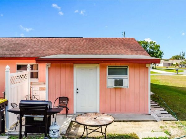 739 DROMEDARY DRIVE , Unit Efficiency, KISSIMMEE, FL 34759