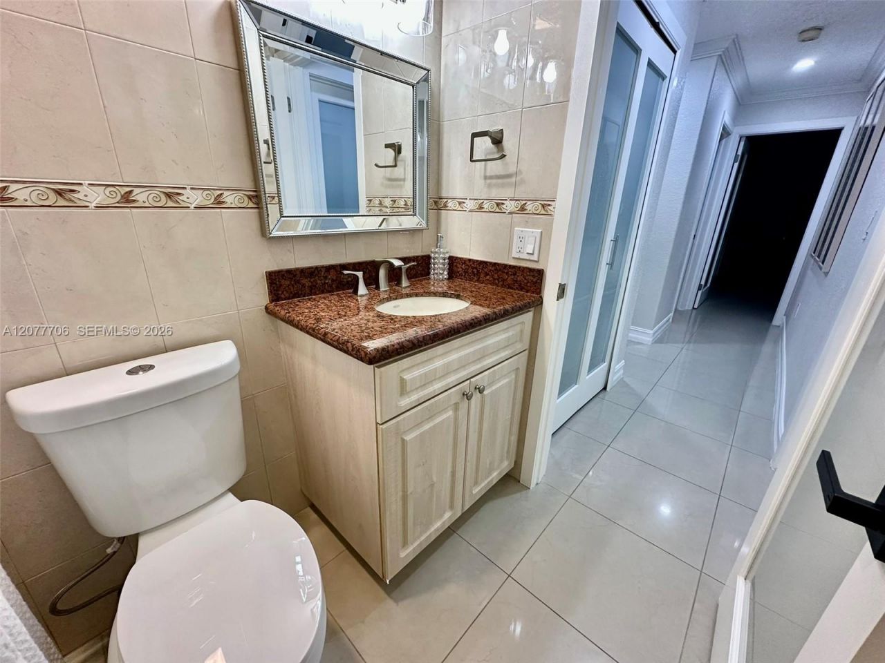 9021 NW 150th Ter, Miami Lakes, FL 33018 Photo