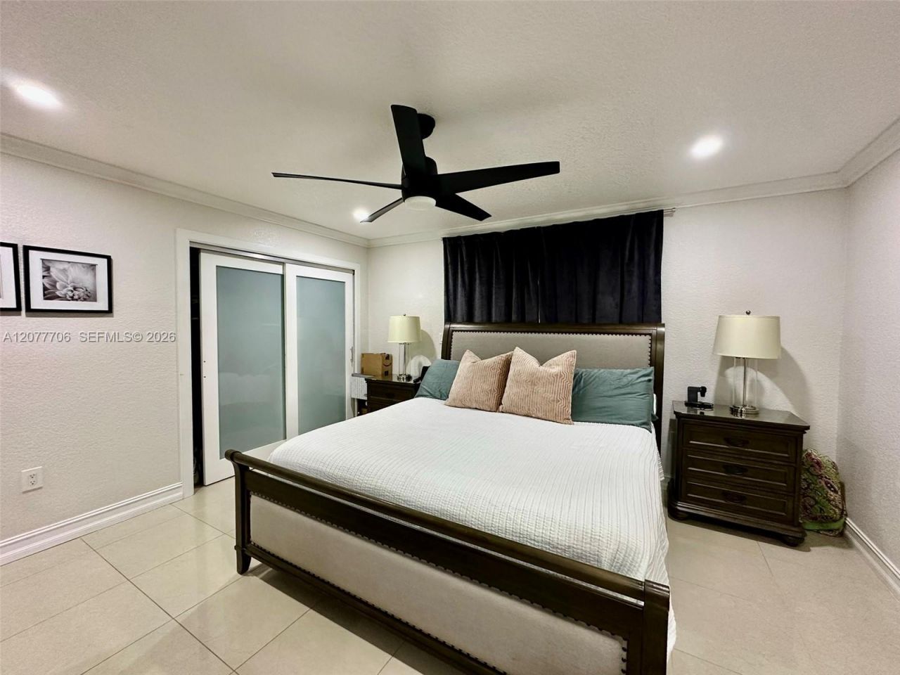 9021 NW 150th Ter, Miami Lakes, FL 33018 Photo