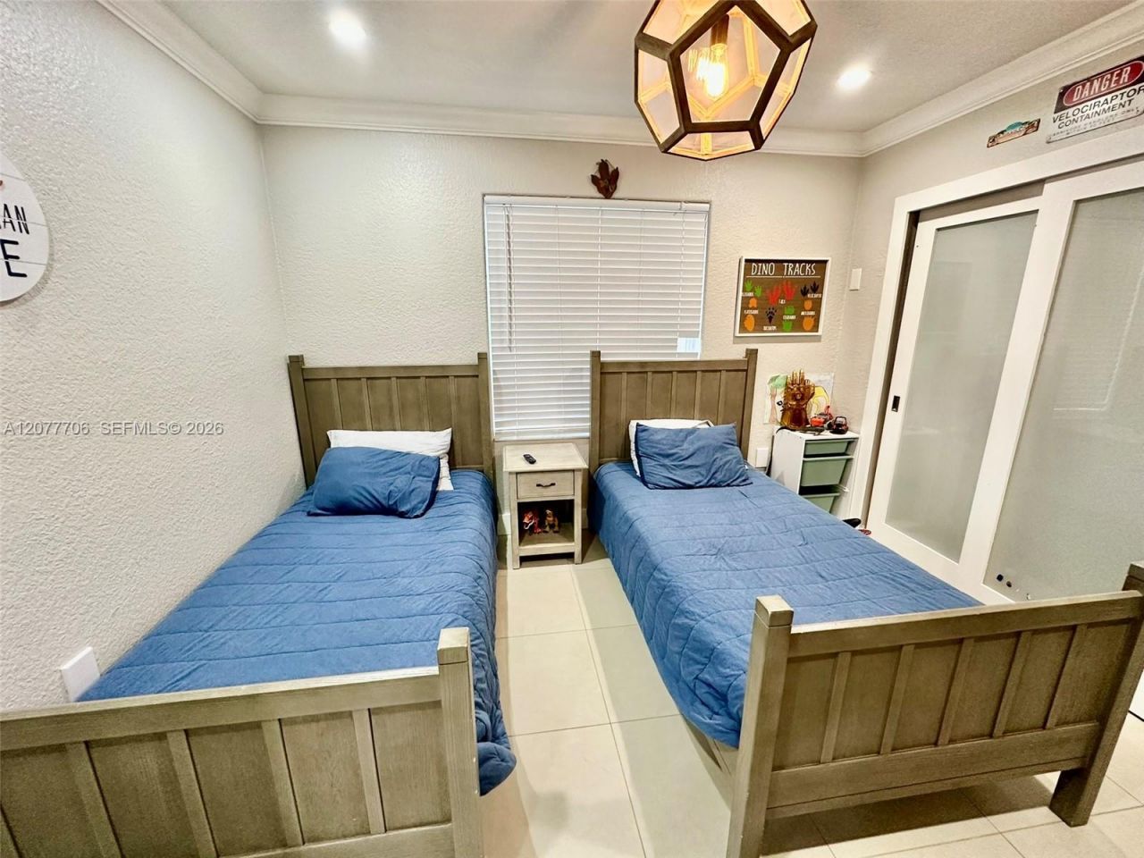 9021 NW 150th Ter, Miami Lakes, FL 33018 Photo