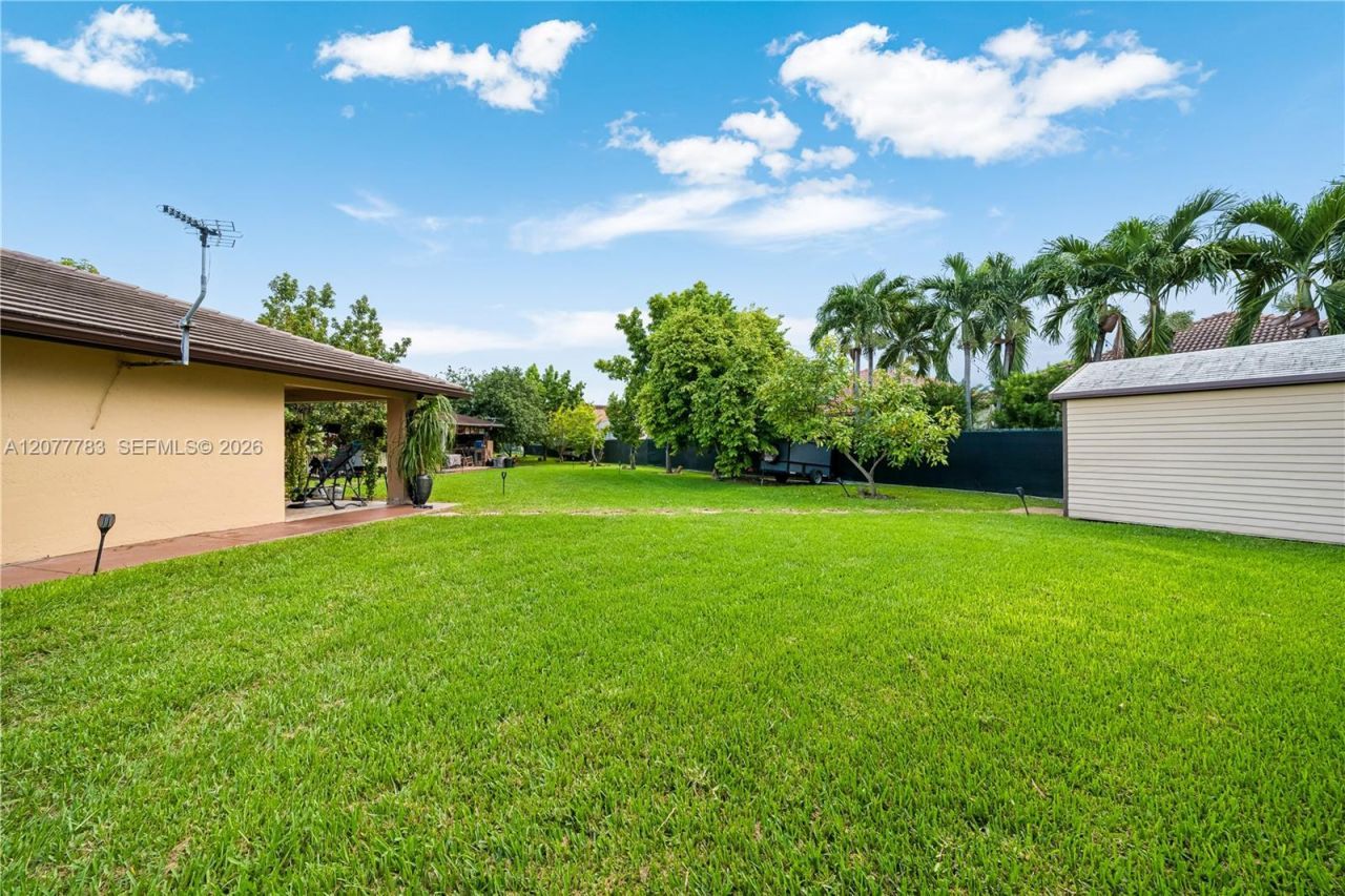 7920 SW 163rd Pl , Miami, FL 33193 Photo
