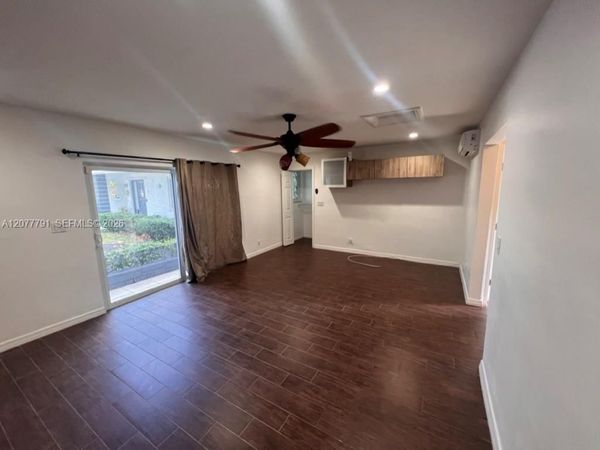 4912 Van Buren St , Unit B, Hollywood, FL 33021