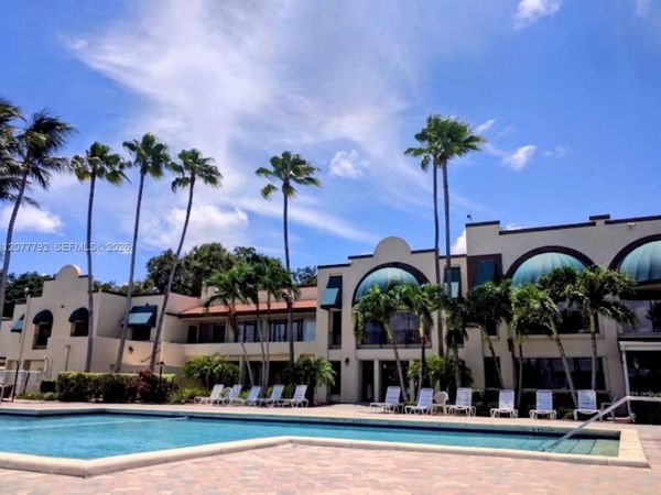 Unit 103, Davie, FL 33324
