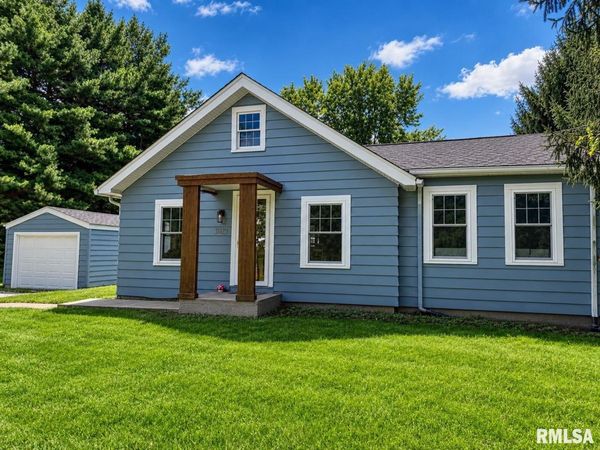 1704 W BLACKBERRY Lane, Peoria, IL 61615