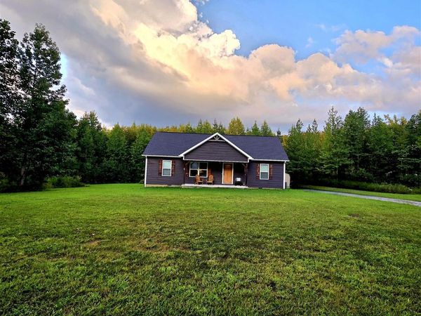 79 Mustang Drive , Scottsville, KY 42164