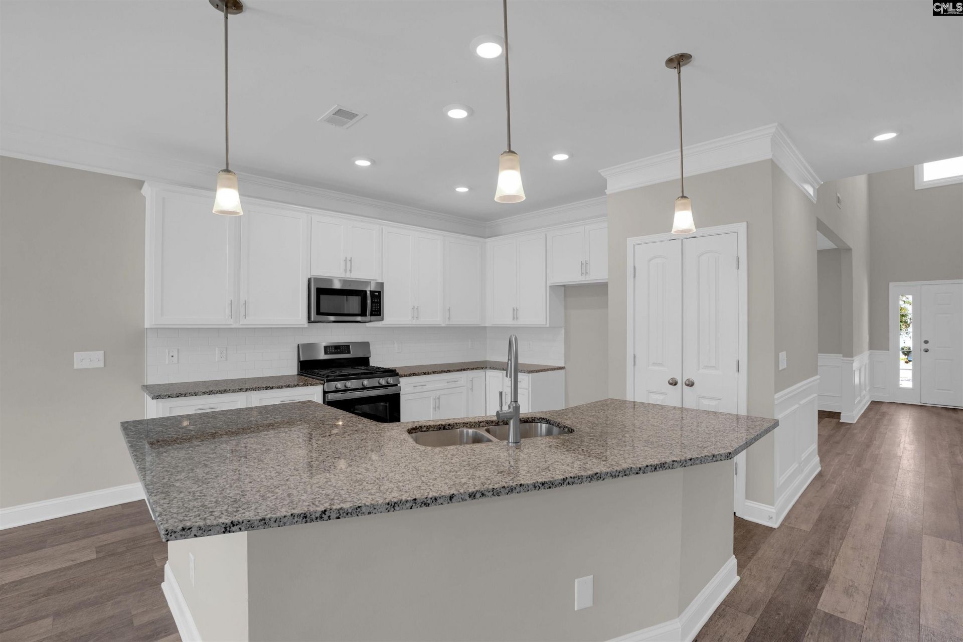 313 Landover Road Photo 11
