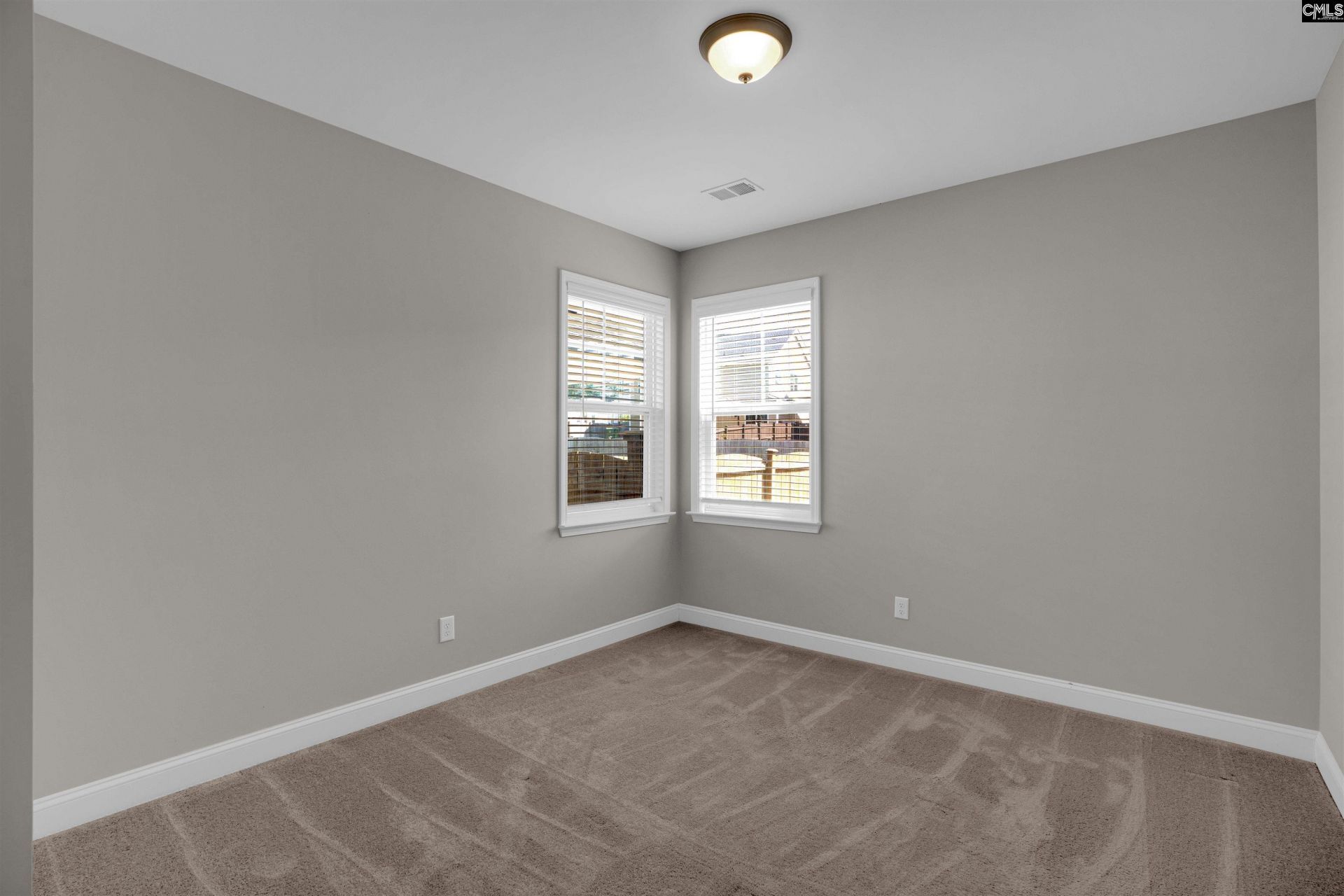 313 Landover Road Photo 18
