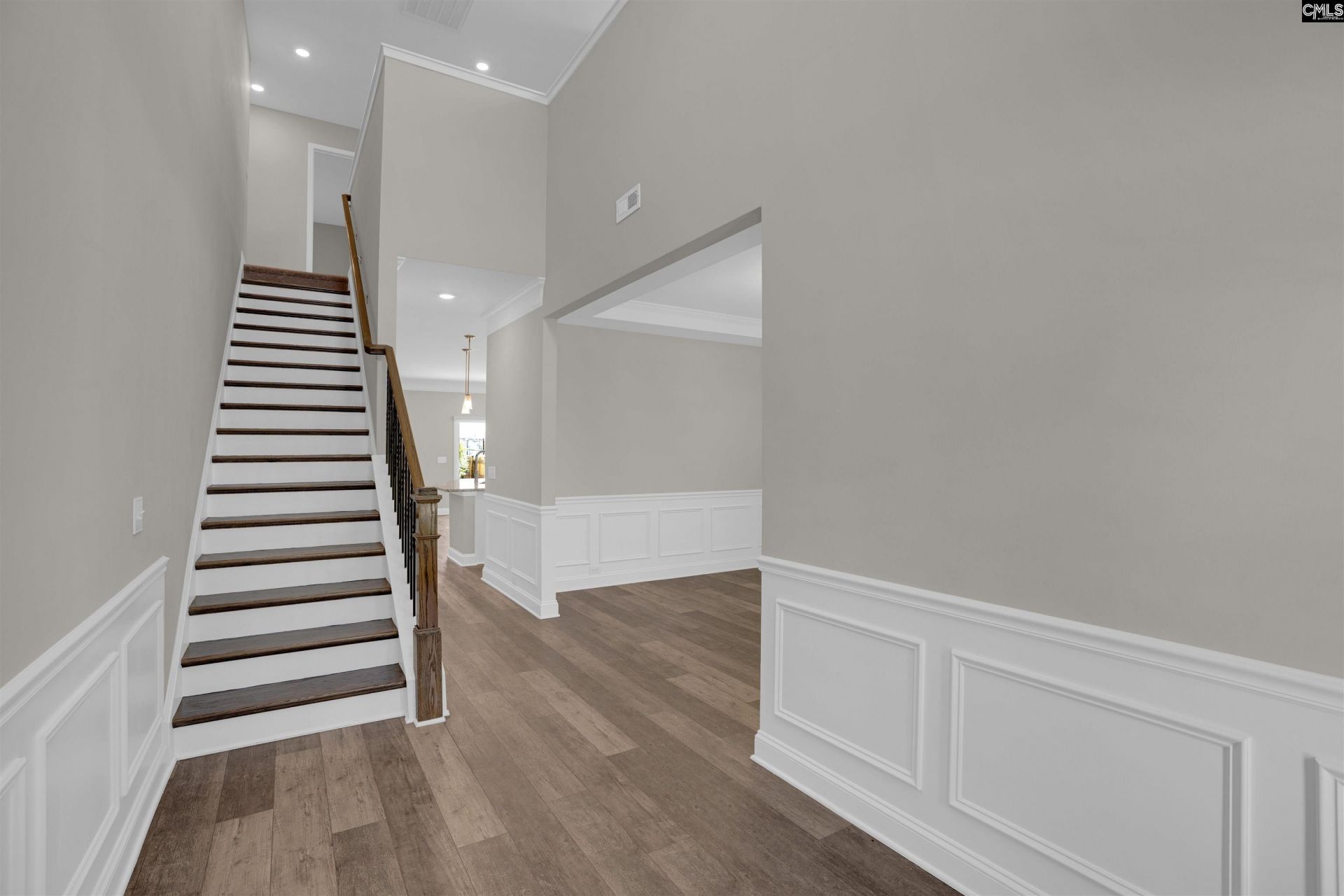 313 Landover Road Photo 4