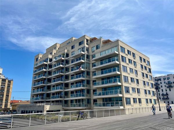 170 W Broadway , Unit 5H, Long Beach, NY 11561