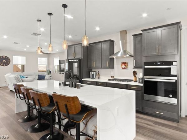 1424 Nocturnal Flight Street , Las Vegas, NV 89138