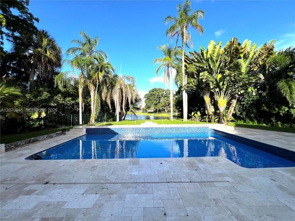 297 NW 104th Ave , Coral Springs, FL 33071