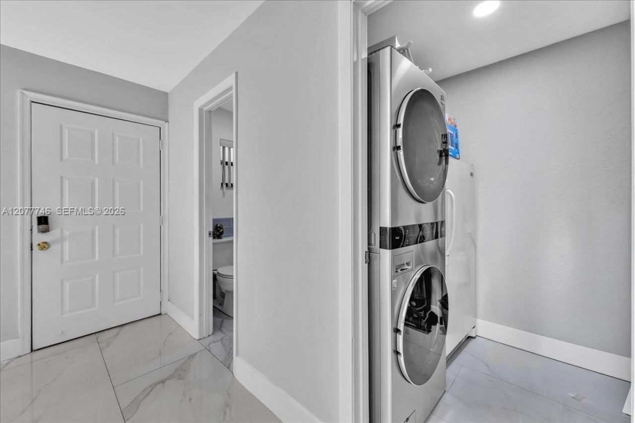 4543 NW 90th Ave , Sunrise, FL 33351 Photo