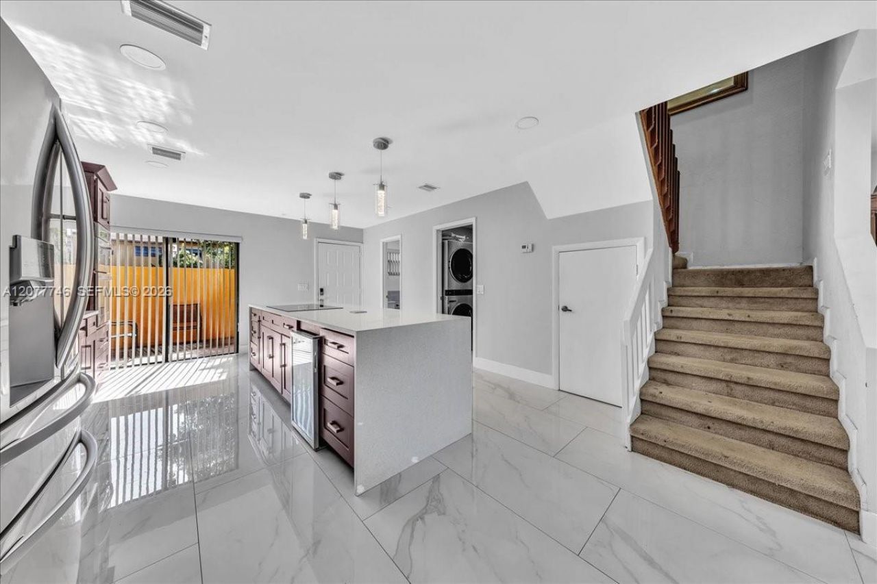 4543 NW 90th Ave , Sunrise, FL 33351 Photo