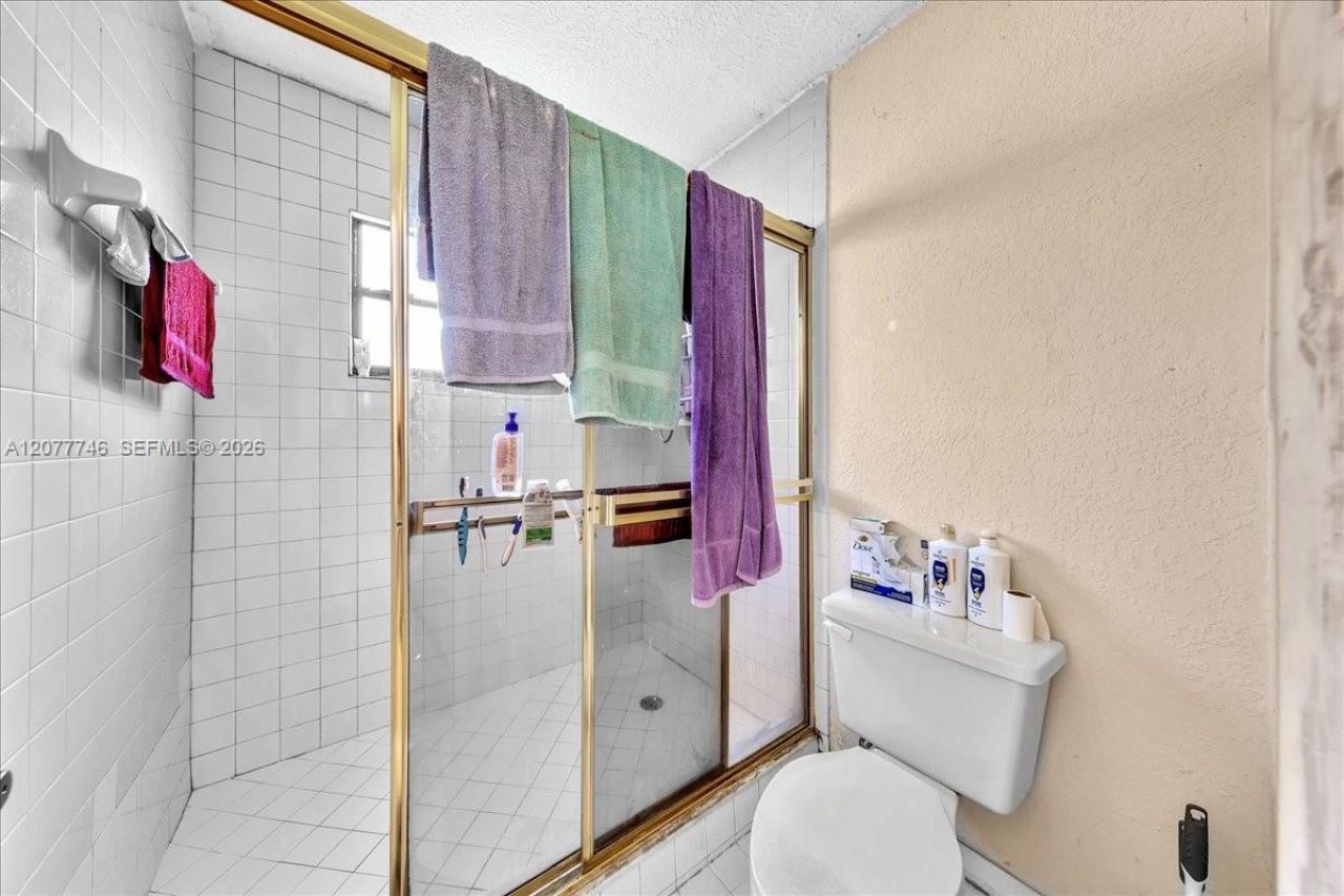 4543 NW 90th Ave , Sunrise, FL 33351 Photo