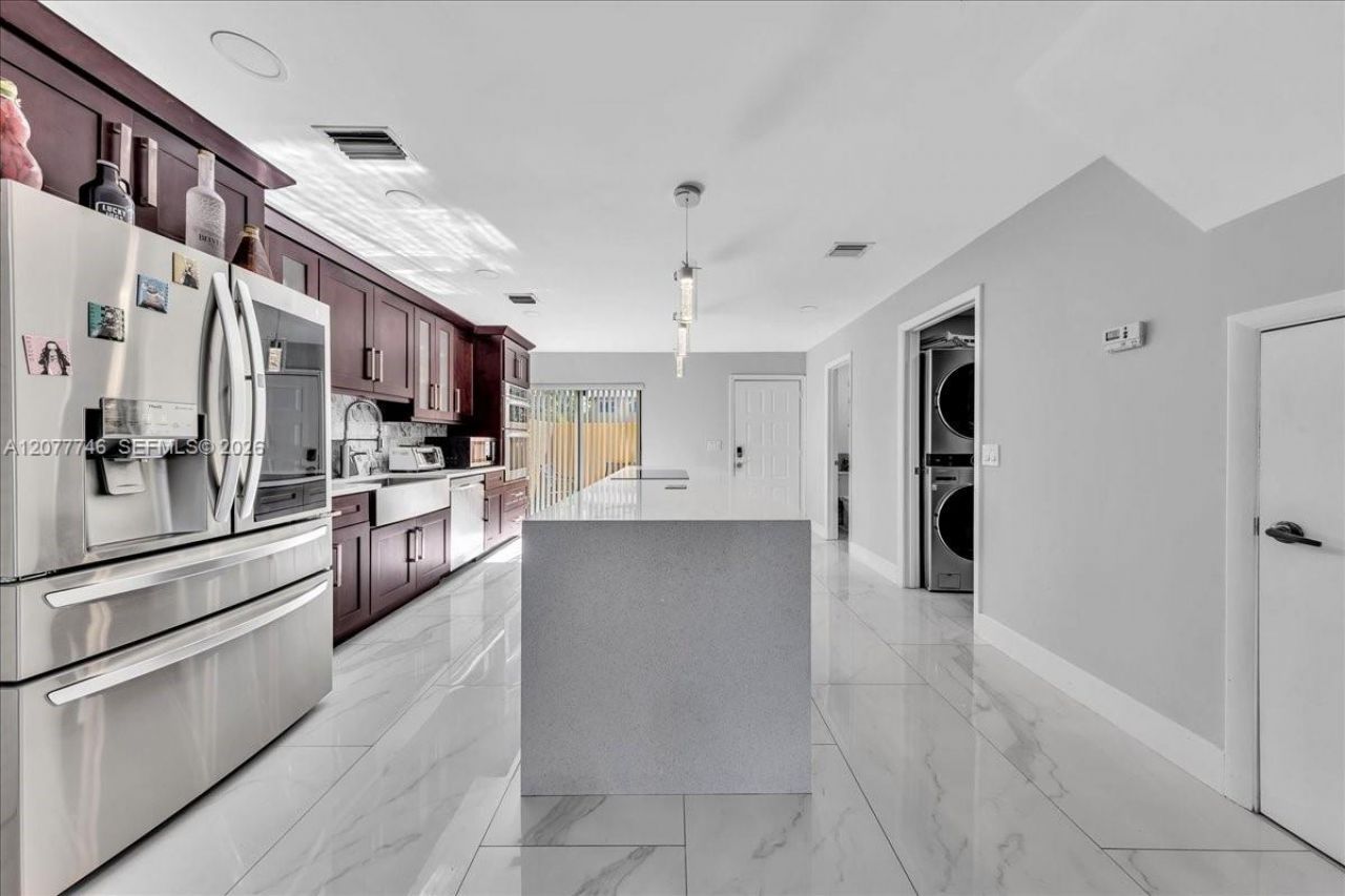 4543 NW 90th Ave , Sunrise, FL 33351 Photo