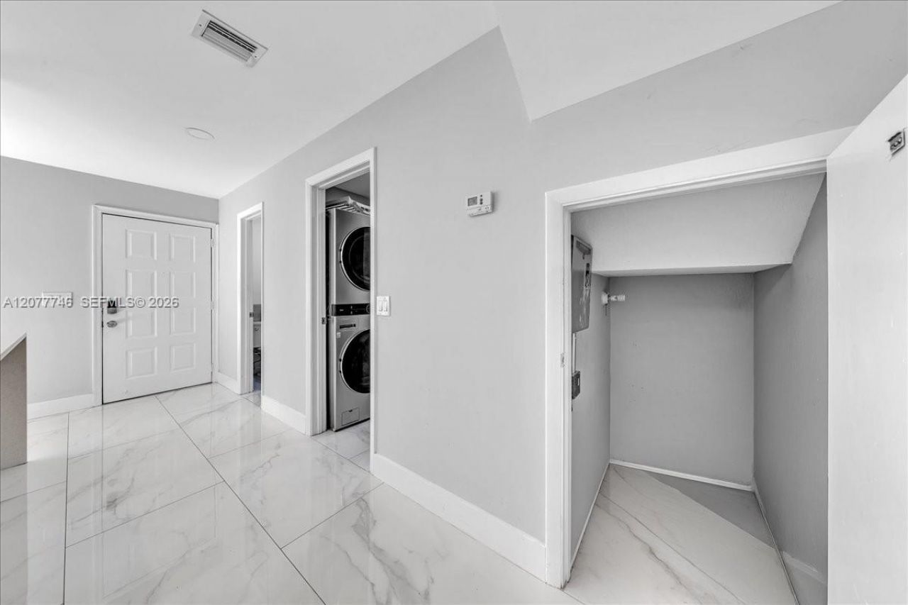 4543 NW 90th Ave , Sunrise, FL 33351 Photo
