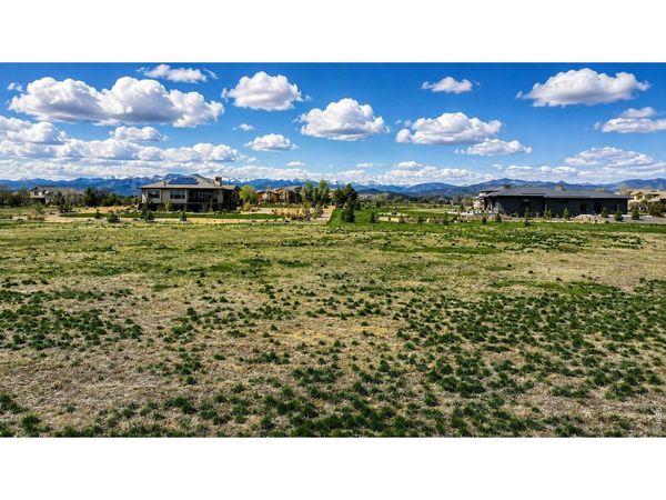 12910 Woodridge Dr, Longmont, CO 80504
