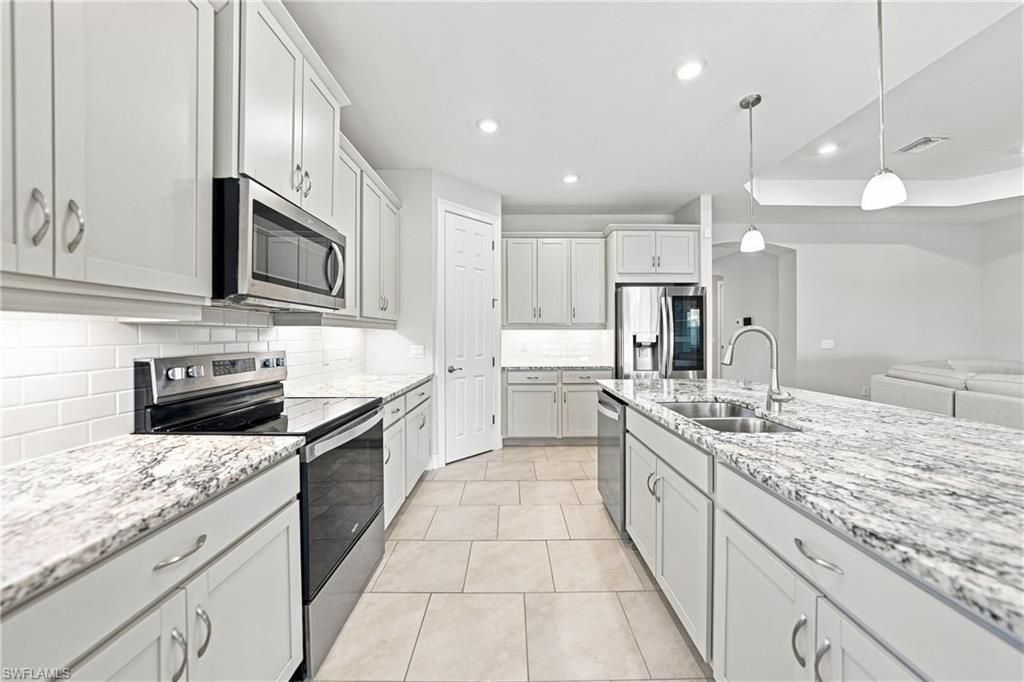 719 Heather Lake Ave , Cape Coral, FL 33993 Photo