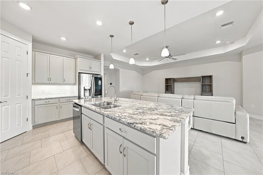 719 Heather Lake Ave , Cape Coral, FL 33993 Photo