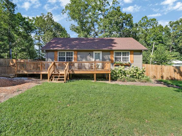 335 Bob White Drive, Crossville, TN 38555
