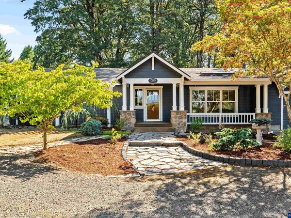 7275 SW Deerhaven Dr, Corvallis, OR 97333