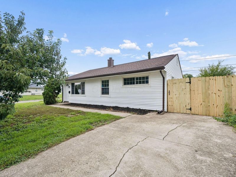 3419 Homestead Drive , Columbus, OH 43224 Photo 4