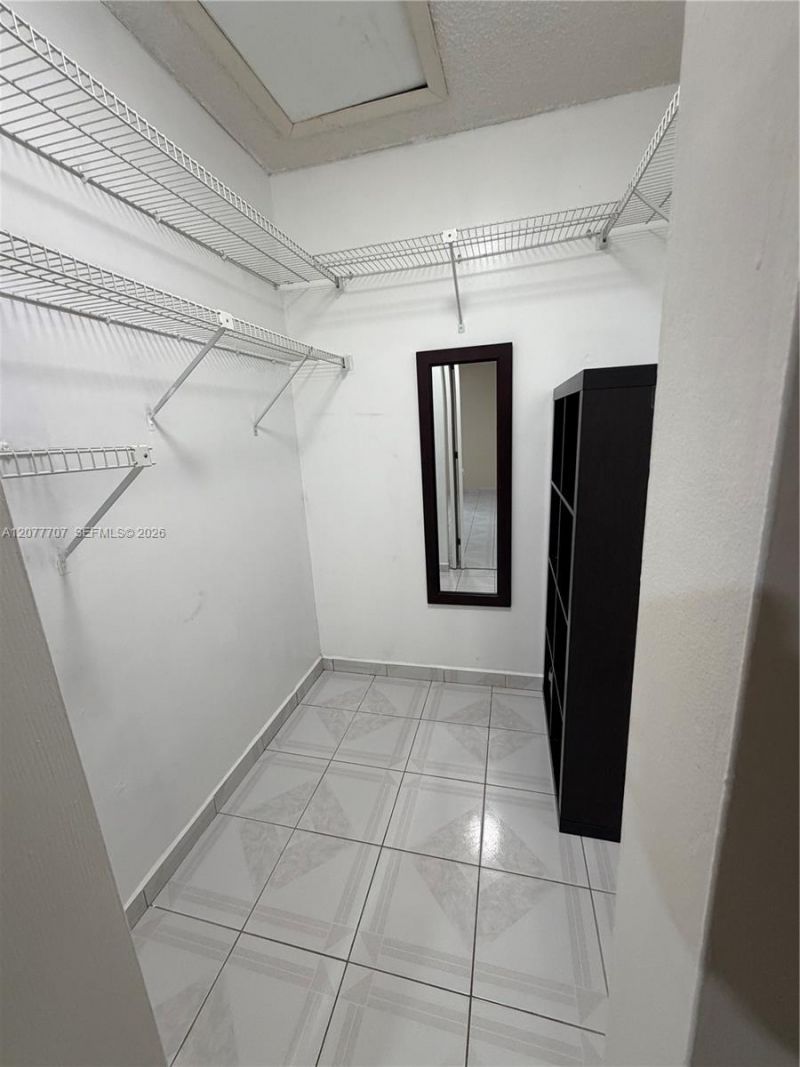 2658 W 74th Ter , Hialeah, FL 33016 Photo