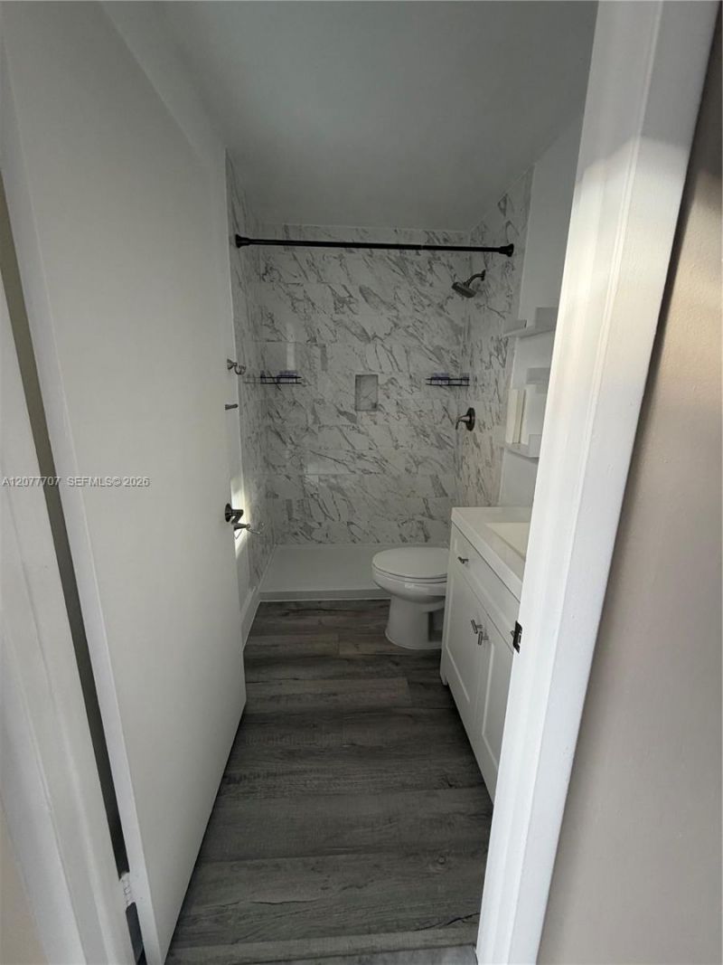 2658 W 74th Ter , Hialeah, FL 33016 Photo