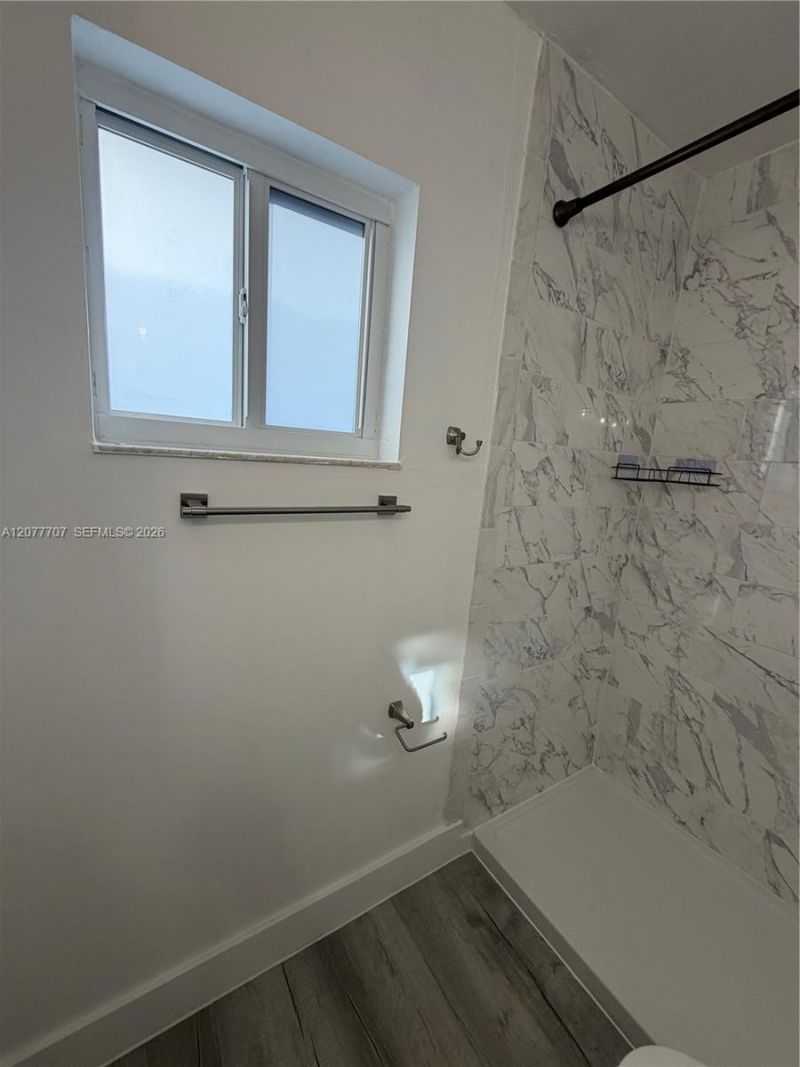 2658 W 74th Ter , Hialeah, FL 33016 Photo