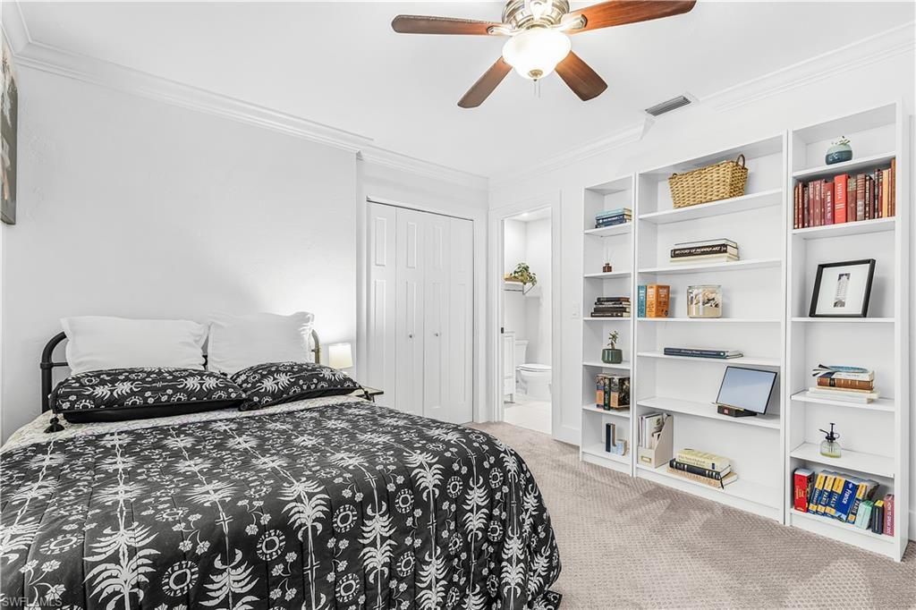 2472 Pine Woods Cir, Unit 17, Naples, FL 34105 Photo