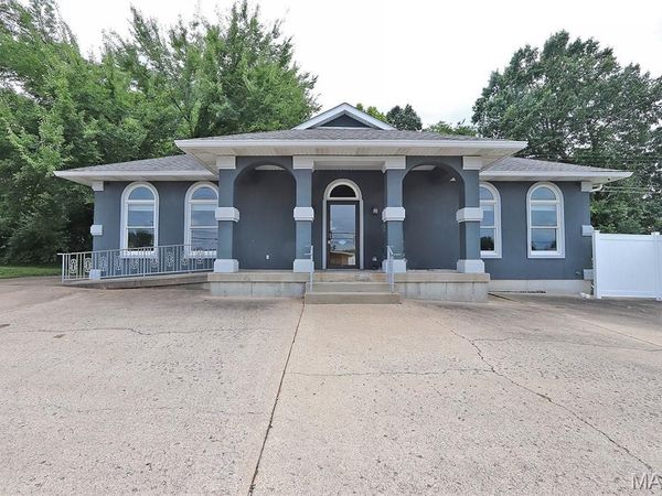 819 E Main Street , Park Hills, MO 63601