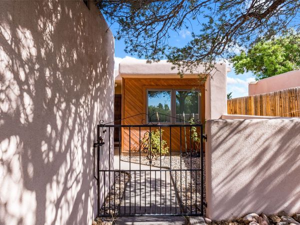 2312 Calle Luminoso , Santa Fe, NM 87505