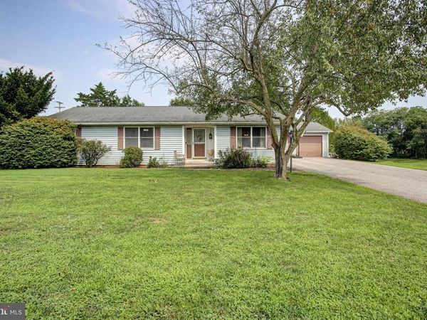 16 EASY STREET , LITTLESTOWN, PA 17340