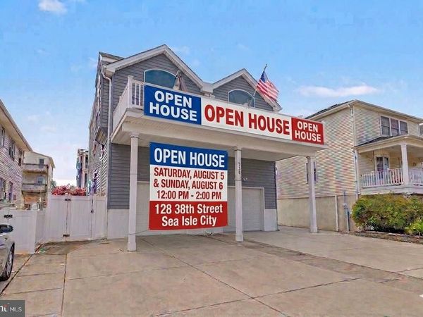 128 38TH STREET, Unit EAST, SEA ISLE CITY, NJ 08243