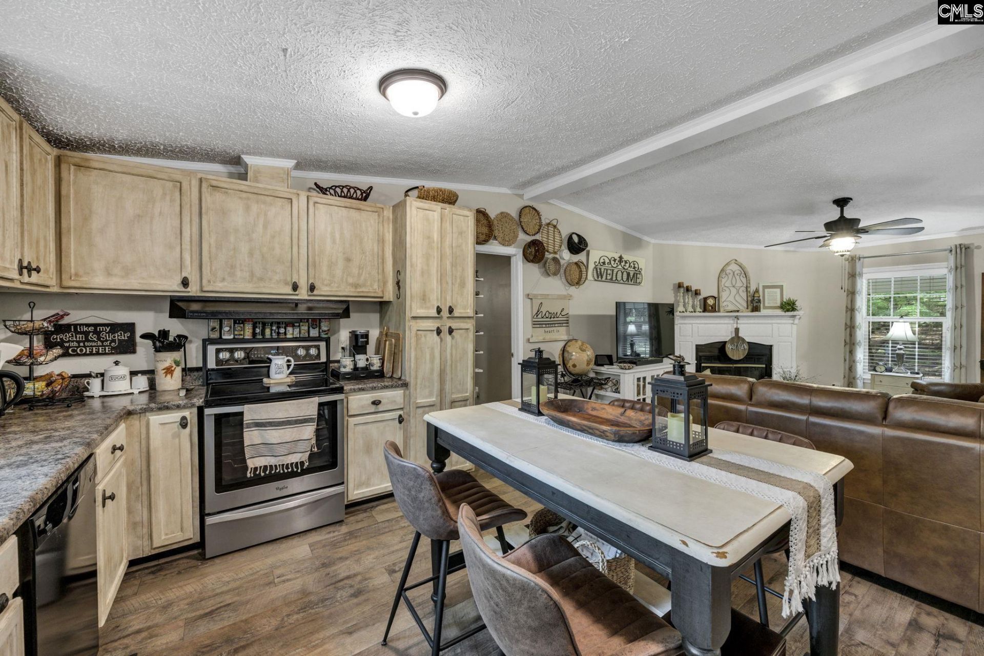 65 Tremont Road  Photo 13