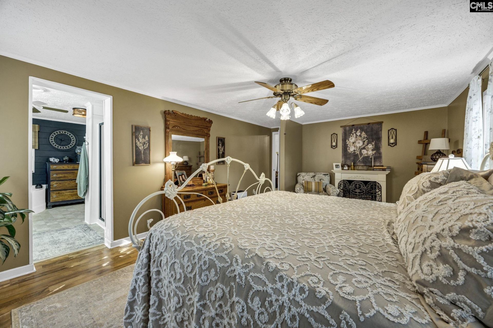 65 Tremont Road  Photo 15