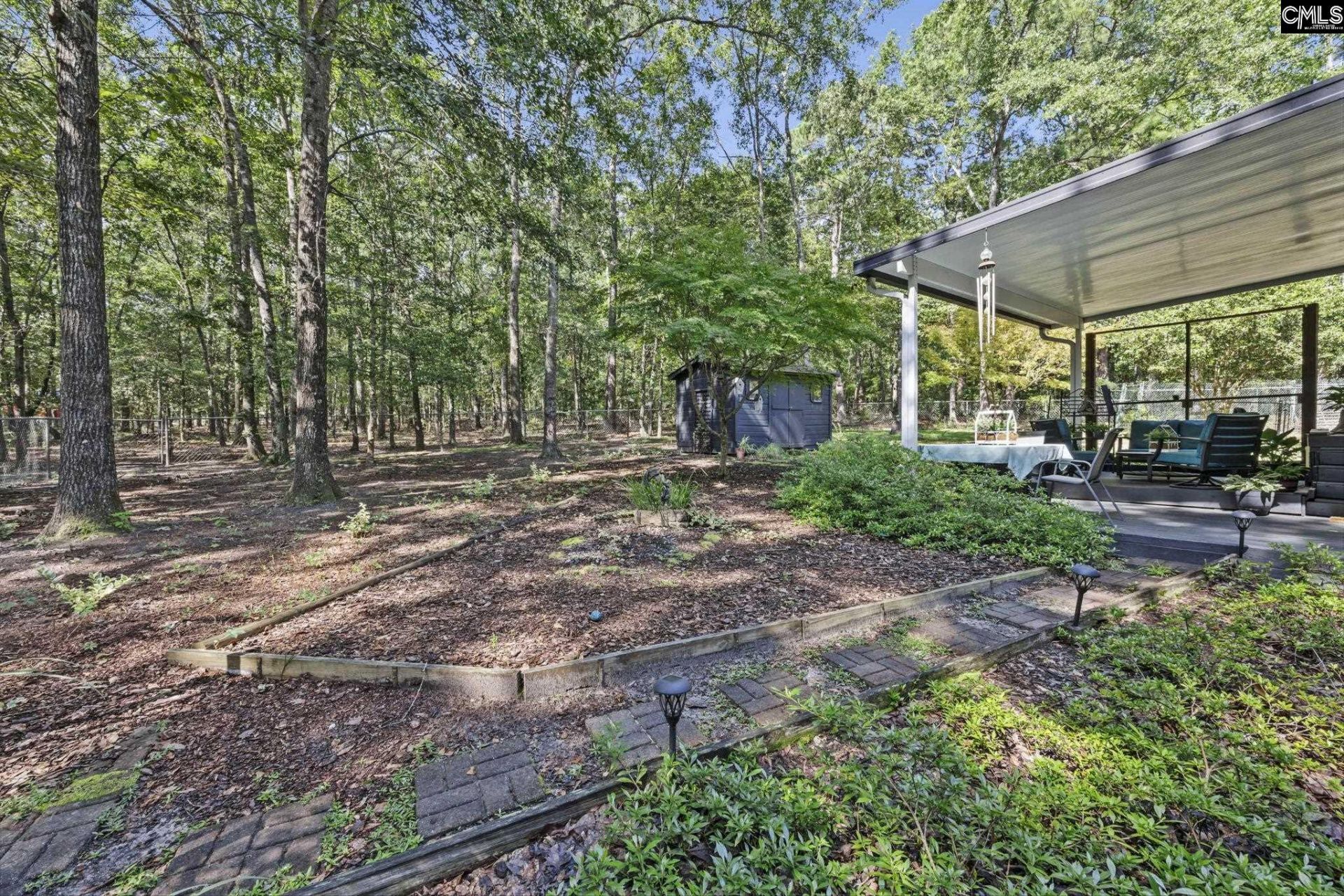 65 Tremont Road  Photo 40