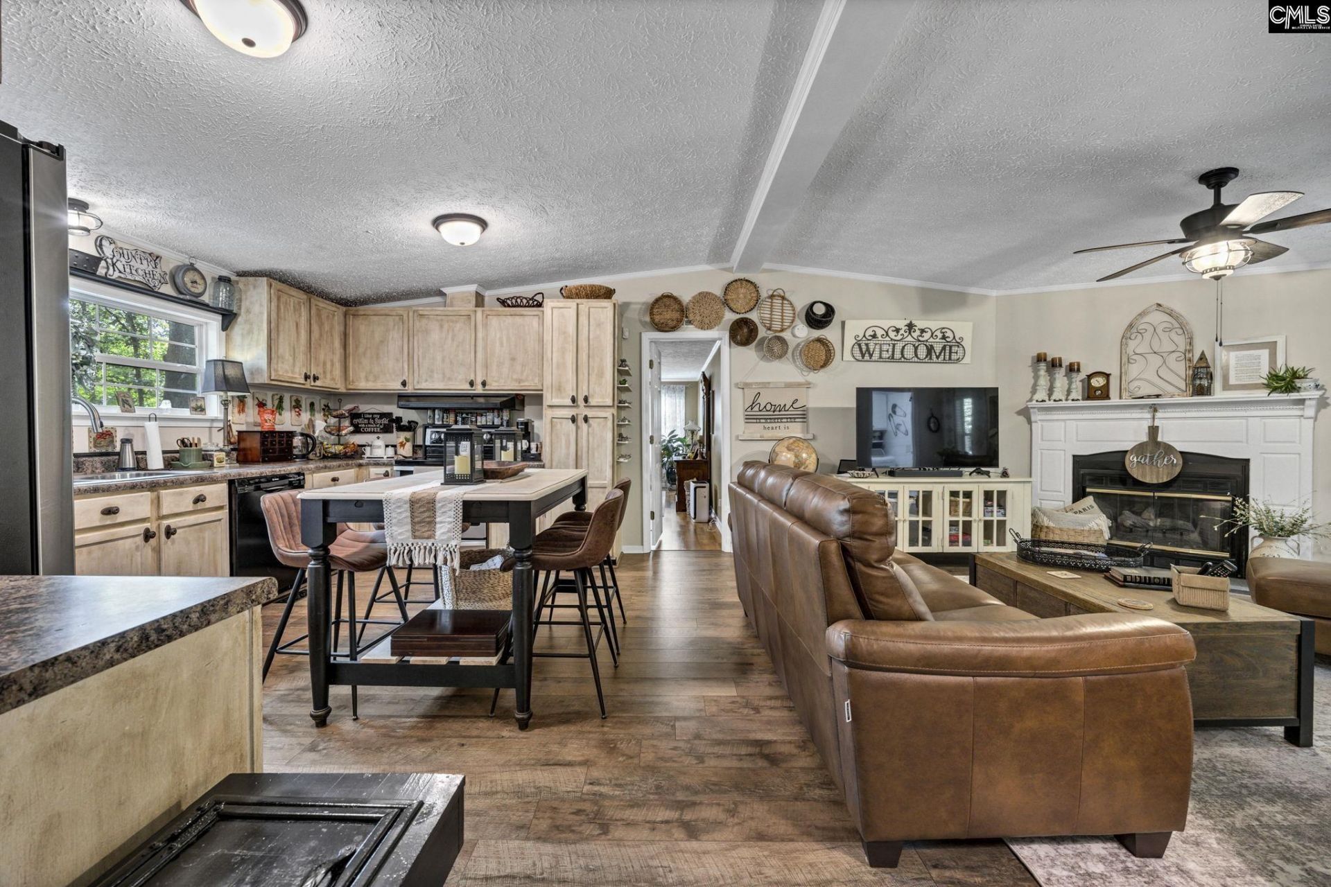 65 Tremont Road  Photo 8
