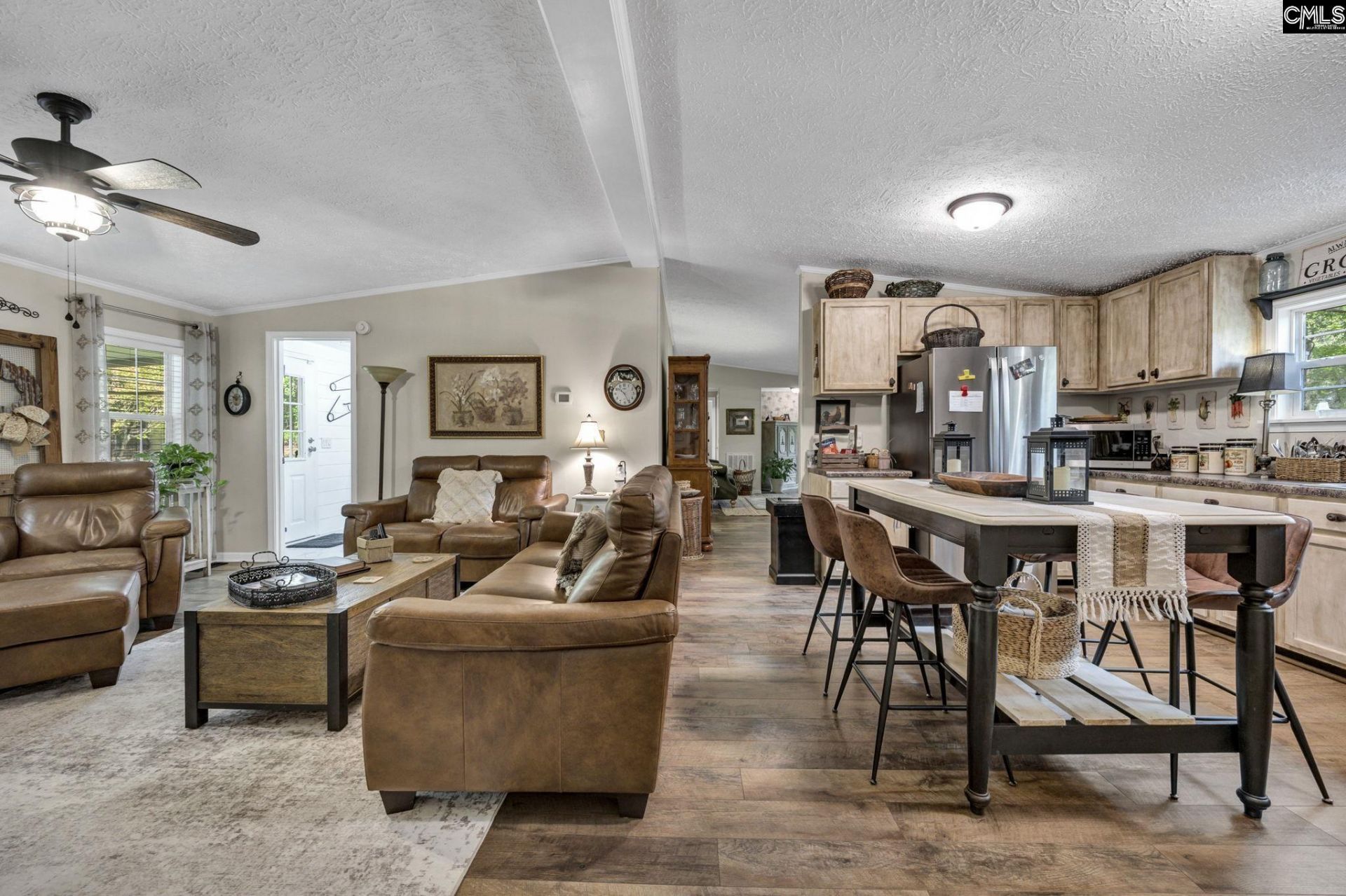 65 Tremont Road  Photo 9