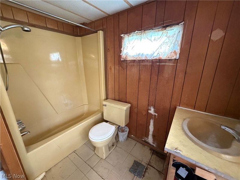 310 Gulf Stream Lane SE, New Philadelphia, OH 44663 Photo 23