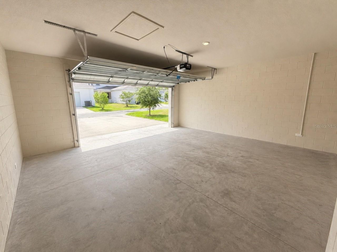 4083 Feather Tree Drive, Apopka, FL 32712 Photo