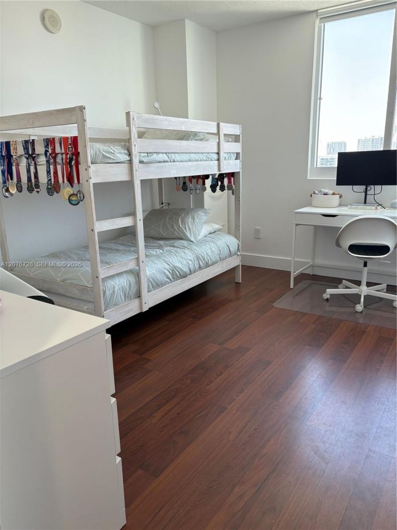 275 NE 18th St, Unit 1810, Miami, FL 33132 Photo