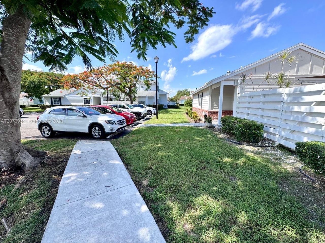 13700 SW 149th Cir Ln , Unit 4-60, Miami, FL 33186 Photo