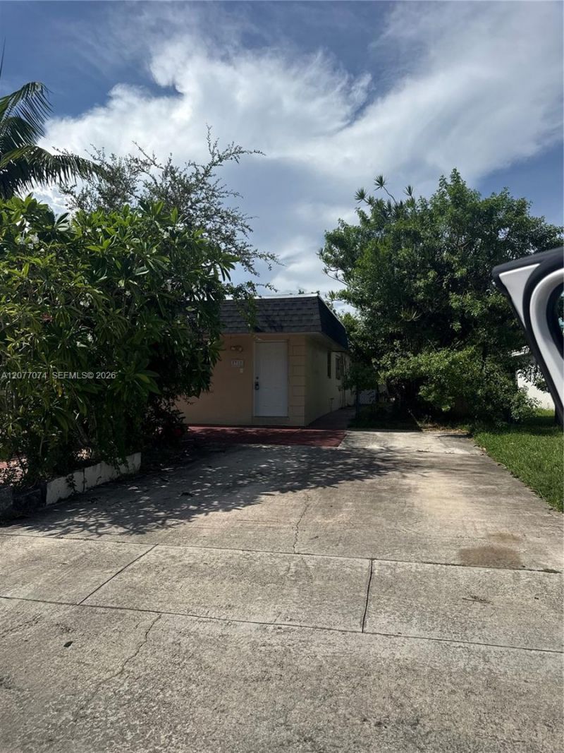 5715 Hayes St, Unit 5715, Hollywood, FL 33021 Photo