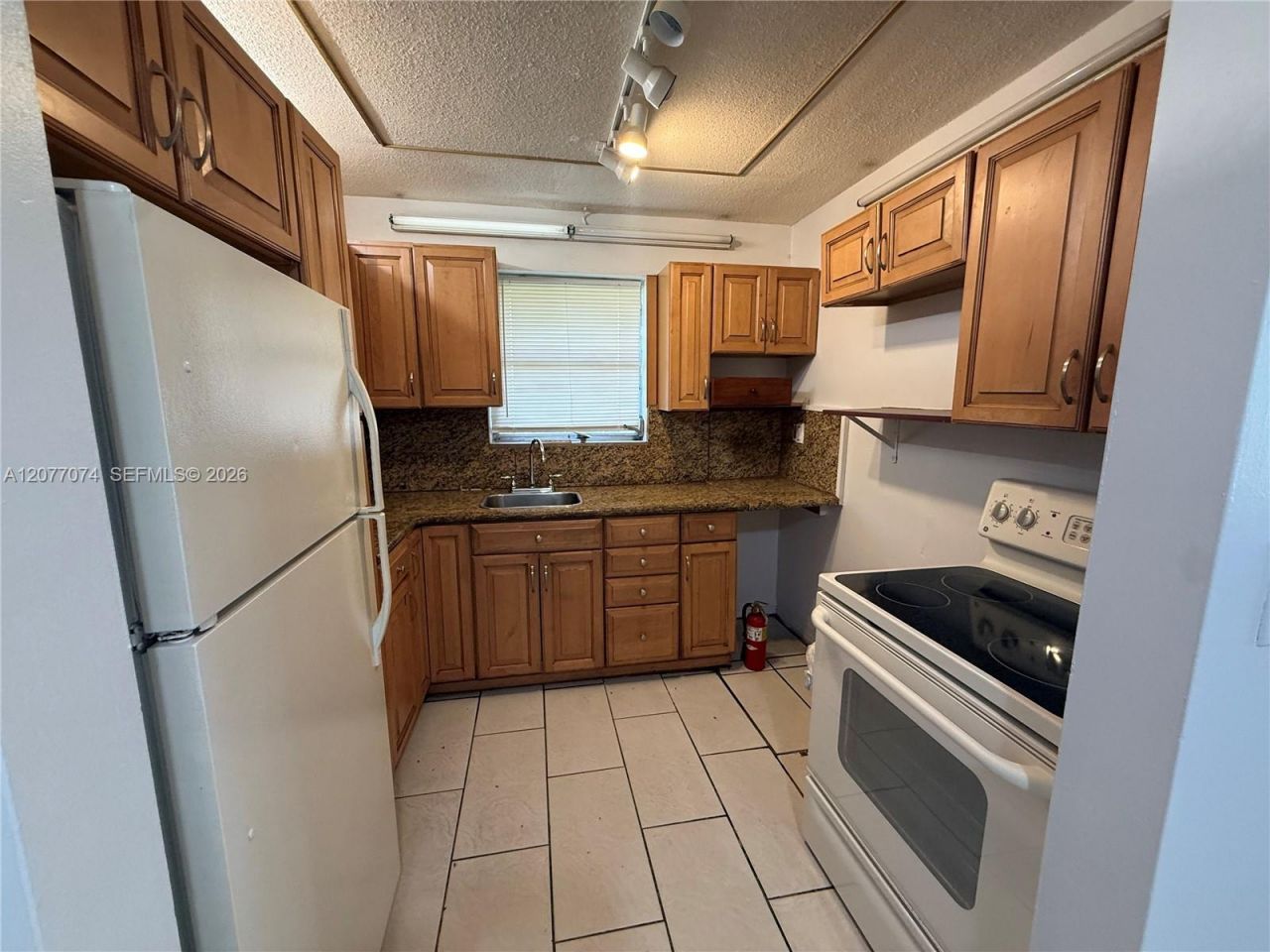 5715 Hayes St, Unit 5715, Hollywood, FL 33021 Photo
