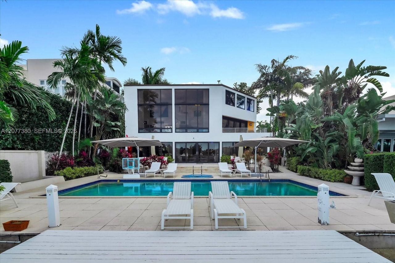 279 N Hibiscus Dr, Miami Beach, FL 33139 Photo