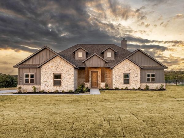 7004 Ranch View Place, Springtown, TX 76082