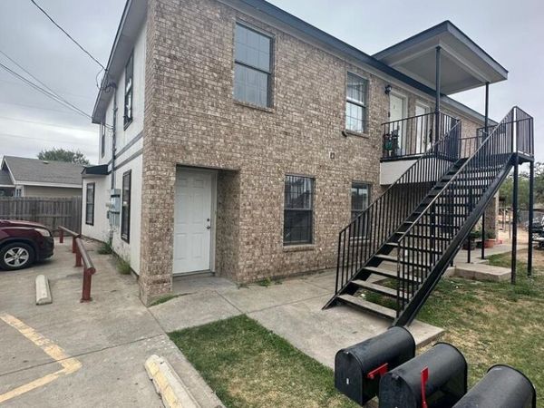 837 Medina, Unit 1, Eagle Pass, TX 78852