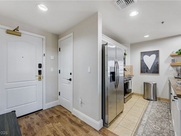 30 Strada Di Villaggio, Unit 341, Henderson, NV 89011